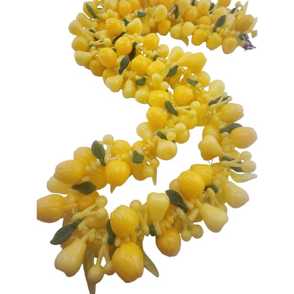 Fun and Fabulous Vintage Plastic Fruit Salad Necklace (A4620) - Picture 2 of 5